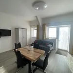 Race & Rest Apartments