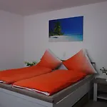 Speedys Gaestehaus * Baar (Rhineland-Palatinate)