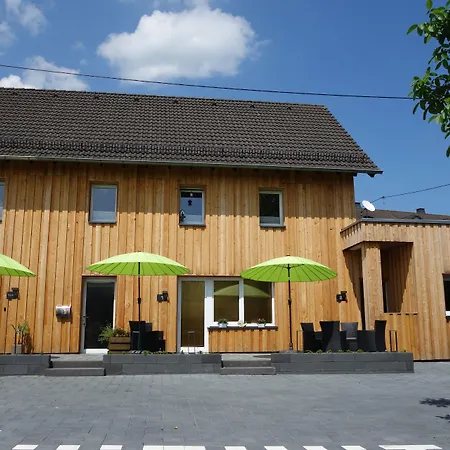 Race & Rest Apartments