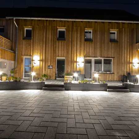 Apartment Speedys Gaestehaus *